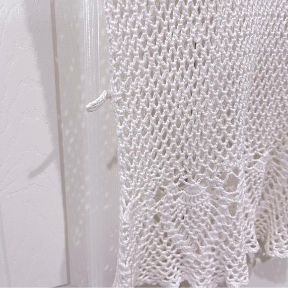 i.e. Soft White Crochet Women's Top Size L - Picture 3 of 8